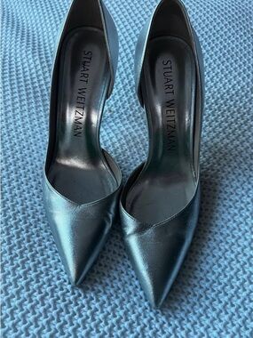 Stuart Weitzman Metallic Silver Pointed D'Orsay Pumps